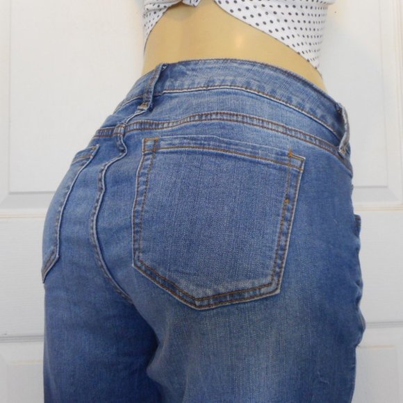 🌸SOLD🌸 TORRID JEANS Size 12 Boyfriend Denim - Picture 4 of 14